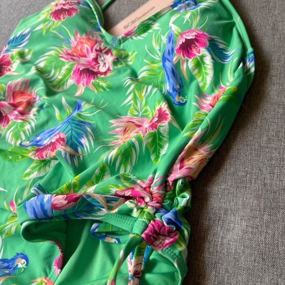 One Piece Swimsuit Adjustable V Neck Tummy Control, Size: Small - Picture 8 of 9